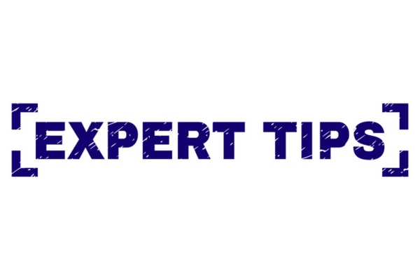 Expert Tips blue stamp depicting maintaining ductless AC