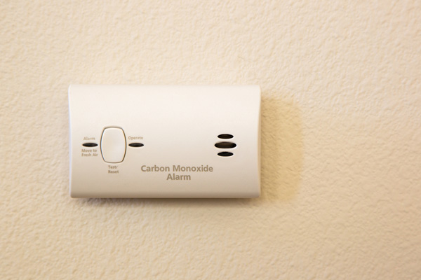 image of a carbon monoxide detector