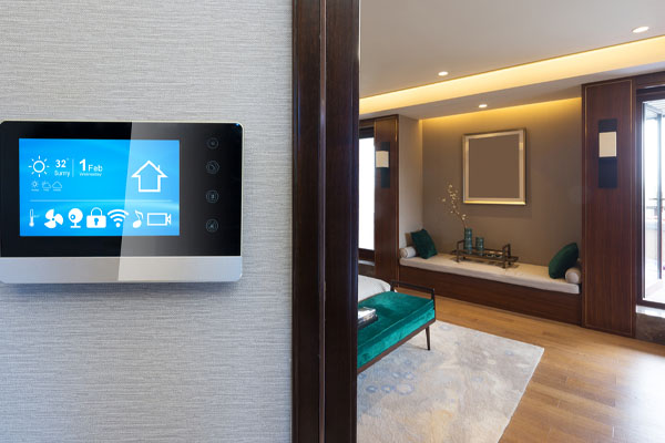 image of a smart home depicting smart thermostat use