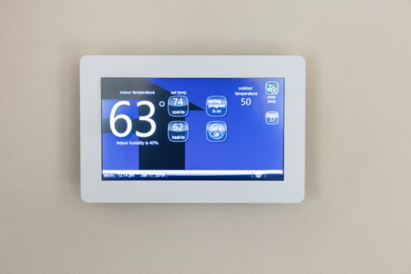 image of a programmable thermostat