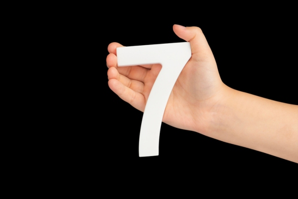 hand holding number 7 depicting Furnace Prep Tips