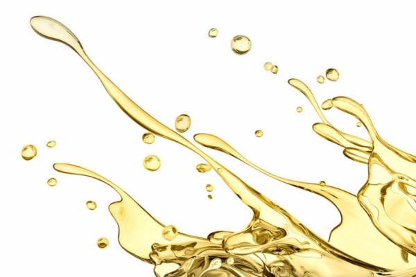 splash of gold liquid depicting heating oil